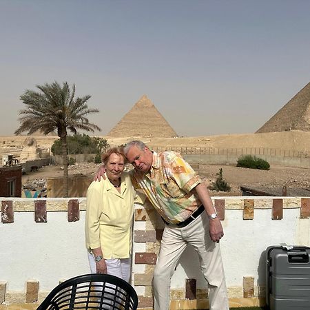 Golden Scarab Pyramids Hotel Kafrat al Jabal Exterior photo